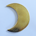 Lua em metal dourado